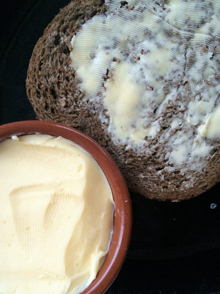Roomboter maken van rauwe melk De Gapershof